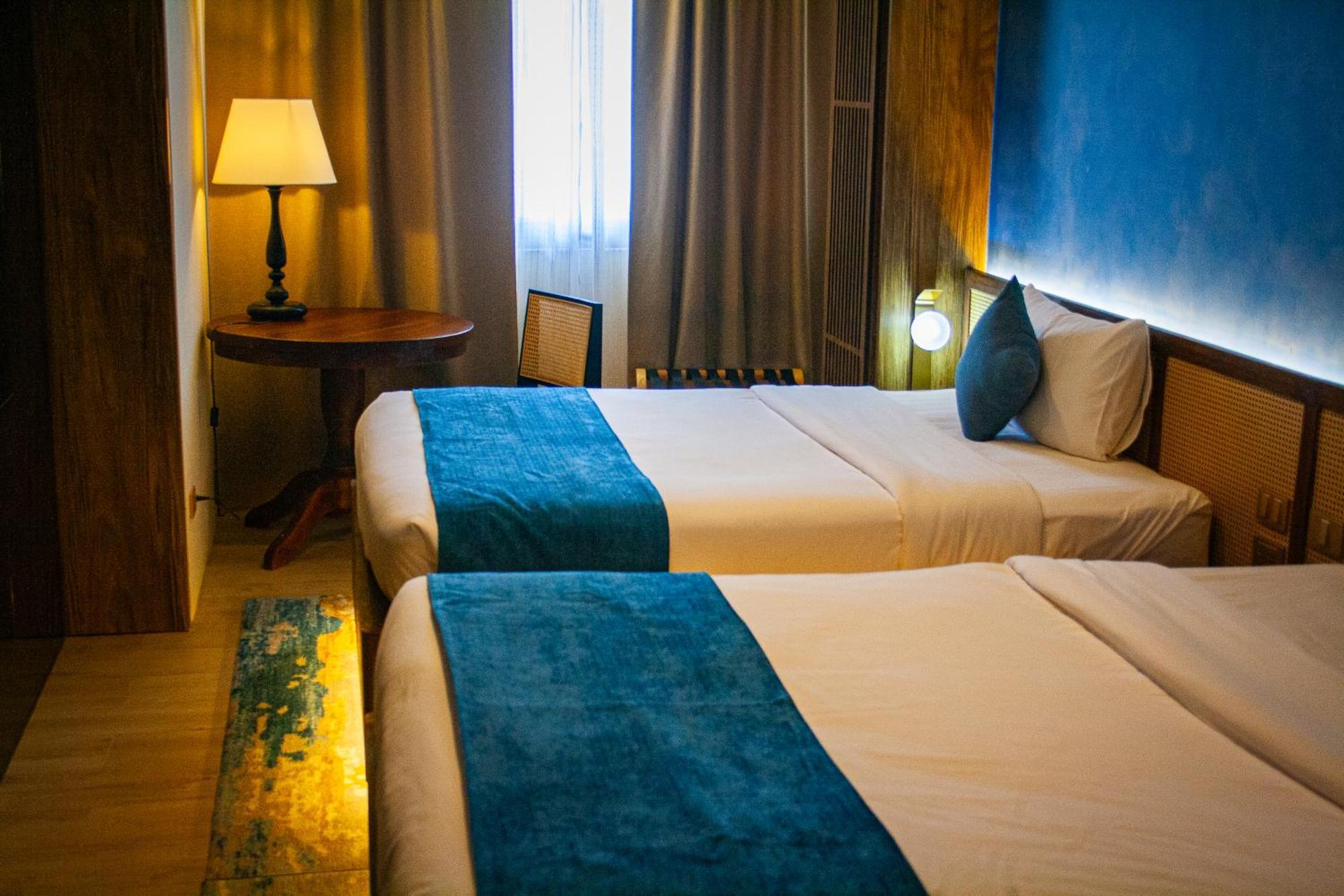 Elijah Hotel Dasmarinas Ngoại thất bức ảnh
